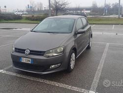 Grigio Usata 2010 VW Polo Due volumi | 4300 € (Buon prezzo)