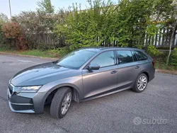 Grigio Usata 2024 Skoda Octavia Executive Station wagon | 25.900 € (Ottimo prezzo)