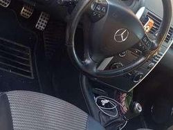 Argento Usata 2007 Mercedes A180 Avantgarde Due volumi | 2300 € (Buon prezzo)