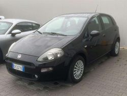 Nero Usata 2013 Fiat Punto Lounge Due volumi | 5699 € (Buon prezzo)