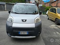 Grigio Usata 2012 Peugeot Bipper Outdoor Monovolume | 4600 € (Buon prezzo)