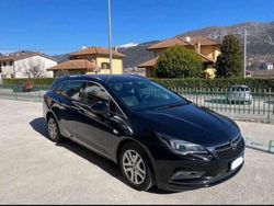 Nero Usata 2017 Opel Astra Station wagon | 14.500 € (Molto cara)