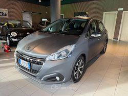Grigio Usata 2016 Peugeot 208 Allure Due volumi | 6300 € (Ottimo prezzo)