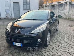 Grigio scuro Usata 2012 Peugeot 207 CC Allure Cabrio | 9490 € (Molto cara)