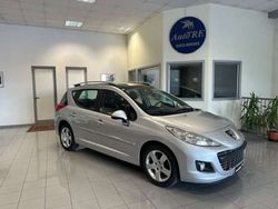 Argento Usata 2011 Peugeot 207 Station wagon | 4100 € (Buon prezzo)