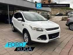 Bianco Usata 2016 Ford Kuga SUV | 11.500 € (Buon prezzo)