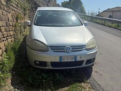 Usata 2006 VW Golf V Due volumi | 700 € (Super prezzo)