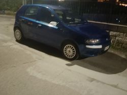 Blu Usata 2002 Fiat Punto Due volumi | 2200 € (Buon prezzo)