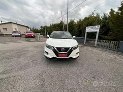 Bianco Usata 2019 Nissan Qashqai N-Connecta SUV | 15.700 € (Buon prezzo)