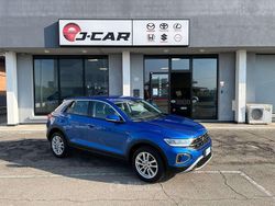 Blu met Usata 2022 VW T-Roc Life SUV | 17.750 € (Ottimo prezzo)
