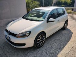Bianco Usata 2012 VW Golf Tre volumi | 4800 € (Buon prezzo)