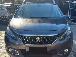 Grigio Usata 2018 Peugeot 2008 S SUV | 8500 € (Super prezzo)