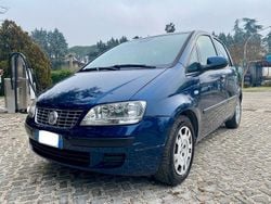 Blu Usata 2011 Fiat Idea Monovolume | 2450 € (Buon prezzo)