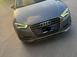 Grigio Usata 2014 Audi A3 Tre volumi | 8990 €