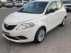 Bianco Usata 2015 Lancia Ypsilon Platinum Due volumi | 7900 € (Buon prezzo)