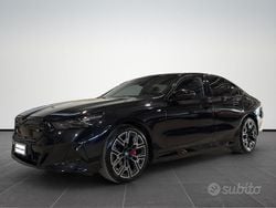 Nero Usata 2024 BMW i5 Comfort Edition Tre volumi | 65.132 € (Ottimo prezzo)