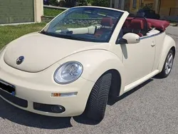 Usata 2008 VW Beetle Edition Cabrio | 11.800 € (Molto cara)