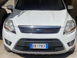 Bianco Usata 2012 Ford Kuga SUV | 8500 € (Cara)