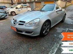 Usata 2007 Mercedes SLK200 Cabrio | 16.300 €