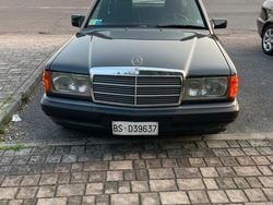 Nero Usata 1991 Mercedes 190 Tre volumi | 9000 €