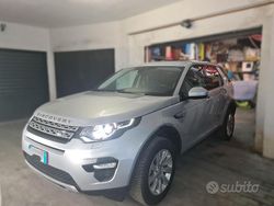 Grigio Usata 2017 Land Rover Discovery Sport SUV | 20.000 € (Buon prezzo)
