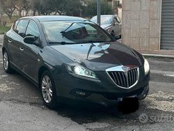 Grigio Usata 2010 Lancia Delta Due volumi | 3600 € (Buon prezzo)