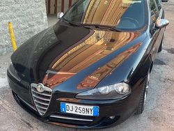 Nero Usata 2007 Alfa Romeo 147 Due volumi | 3500 € (Molto cara)