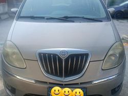 Marrone Usata 2007 Lancia Musa Monovolume | 1700 € (Cara)