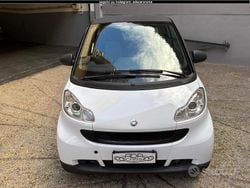 Bianco Usata 2011 Smart ForTwo Coupé Coupé | 6500 € (Buon prezzo)
