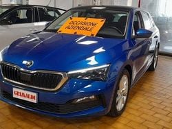 Blu race / metallizzato Usata 2020 Skoda Scala Style Due volumi | 17.900 € (Buon prezzo)