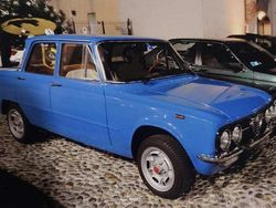 Blu/azzurro Usata 1976 Alfa Romeo Giulia Super Tre volumi | 19.500 €