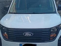 Bianco Usata 2024 Ford Transit Tre volumi | 16.500 €