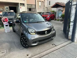Grigio Usata 2015 Smart ForFour Passion Tre volumi | 9990 € (Buon prezzo)