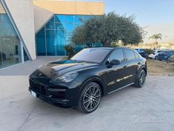 Nero Usata 2022 Porsche Cayenne Turbo S SUV | 118.900 €