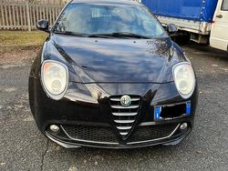 Nero Usata 2010 Alfa Romeo MiTo Due volumi | 3000 €
