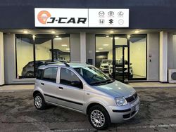Grigio chiaro Usata 2011 Fiat Panda Dynamic Due volumi | 3950 € (Buon prezzo)