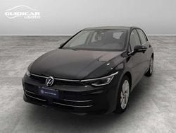Nero Usata 2025 VW Golf VIII Style Tre volumi | 32.000 € (Buon prezzo)