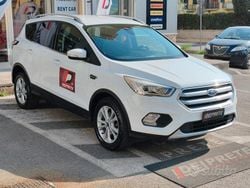Bianco Usata 2018 Ford Kuga Titanium SUV | 13.699 € (Buon prezzo)