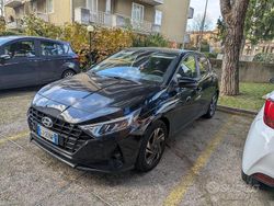 Nero Usata 2022 Hyundai i20 Tre volumi | 13.500 € (Buon prezzo)