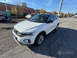 Bianco Usata 2022 VW T-Roc Style SUV | 19.800 € (Buon prezzo)