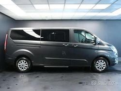 Grigio Usata 2019 Ford Tourneo Titanium Monovolume | 30.900 € (Buon prezzo)