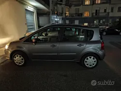 Usata 2008 Renault Modus Monovolume | 3500 € (Buon prezzo)