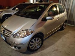 Argento Usata 2005 Mercedes A180 Elegance Monovolume | 3300 € (Buon prezzo)