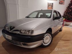 Argento Usata 1998 Alfa Romeo 146 Due volumi | 4900 € (Molto cara)