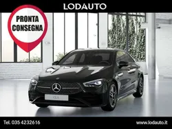 Nero Nuova 2024 Mercedes CLA200 Advanced Plus Tre volumi | 40.000 € (Buon prezzo)
