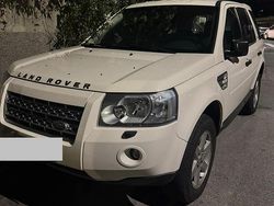 Bianco Usata 2010 Land Rover Freelander 2 SUV | 3800 €