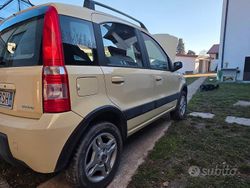 Usata 2004 Fiat Panda 4x4 Due volumi | 5700 €