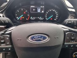 Bianco Usata 2020 Ford Fiesta Business Edition Tre volumi | 9700 € (Buon prezzo)