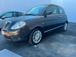 Usata 2007 Lancia Ypsilon Due volumi | 2699 € (Buon prezzo)