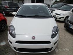 Bianco Usata 2017 Fiat Punto Lounge Due volumi | 5999 € (Buon prezzo)